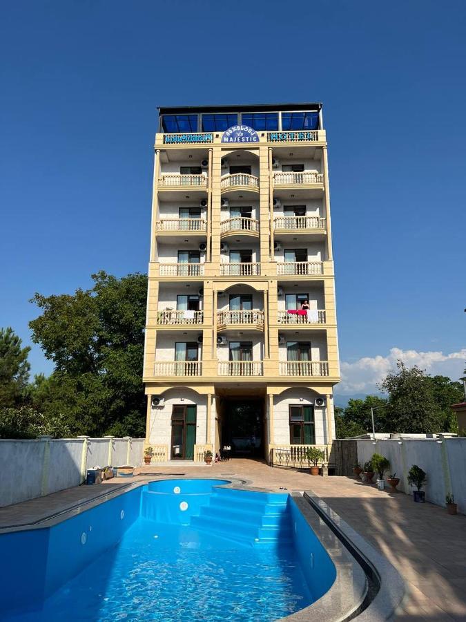 Majestic Hotel Kobuleti ภายนอก รูปภาพ