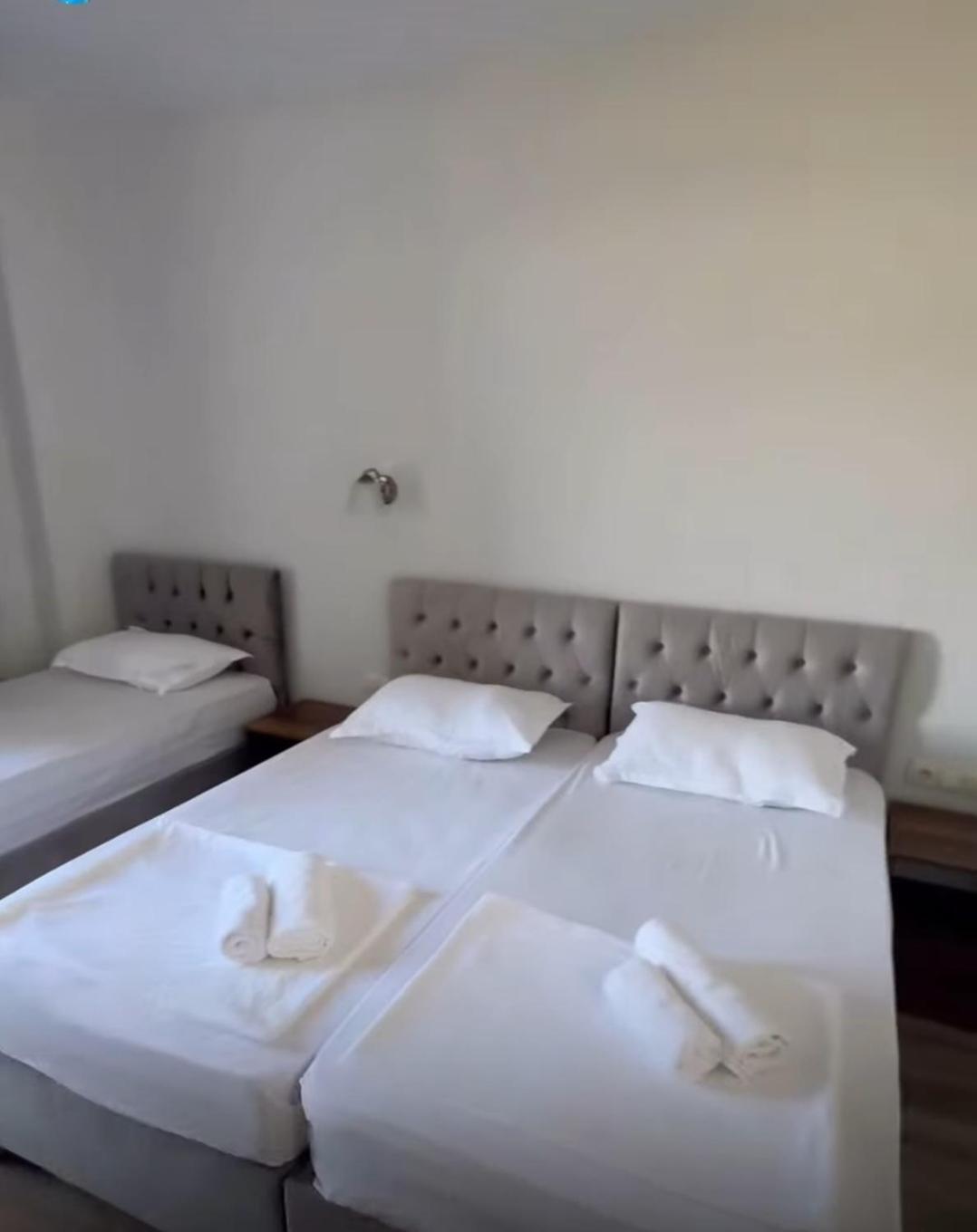 Majestic Hotel Kobuleti ภายนอก รูปภาพ